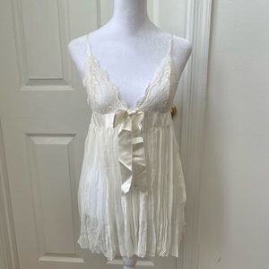 Victoria’s Secret Lingerie Set, BNWT, small